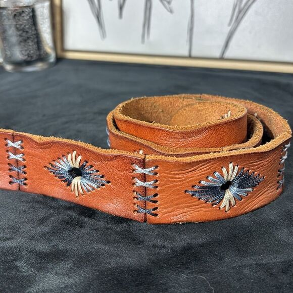 Lucky Brand Brown Leather Belt with Embroidered Detail - Picture 3 of 9